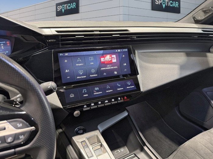 Peugeot 408 Hybrid 136 e-DCS6 GT