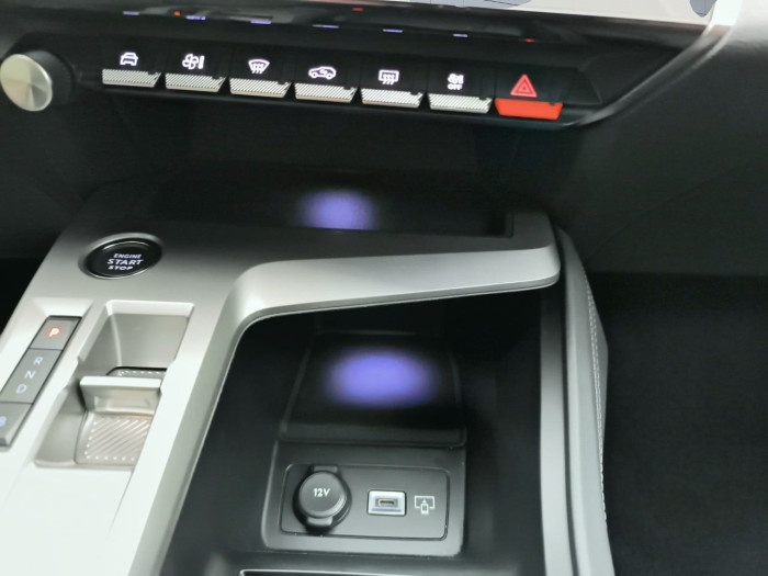 Peugeot 408 PHEV 180 e-EAT8 Allure Pack