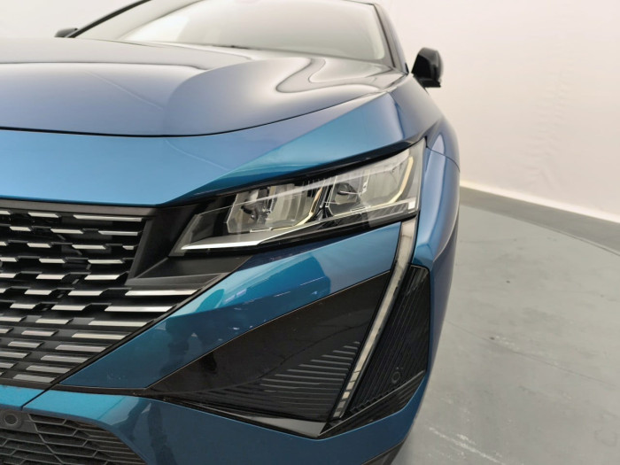 Peugeot 408 PHEV 180 e-EAT8 Allure Pack