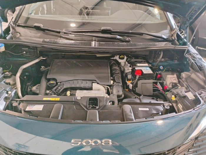Peugeot 5008 PureTech 130ch S&S EAT8 Allure Pack