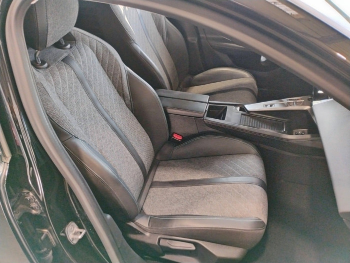 Peugeot 408 PureTech 130 ch S&S EAT8 Allure Pack