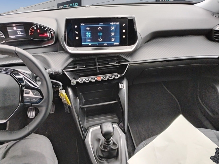 Peugeot 2008 PureTech 100 S&S BVM6 Style
