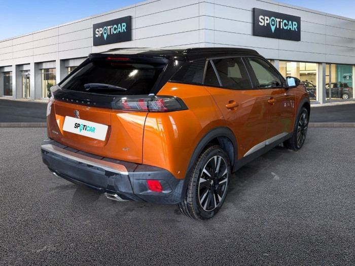 Peugeot 2008 PureTech 155 S&S EAT8 GT