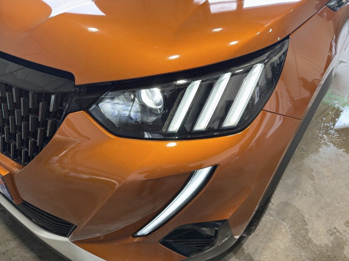 Peugeot 2008 PureTech 155 S&S EAT8 GT