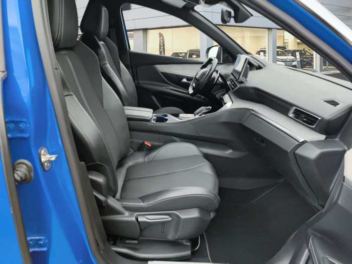 Peugeot 3008 Hybrid 225 e-EAT8 GT