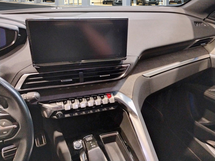 Peugeot 3008 Hybrid4 300 e-EAT8 GT