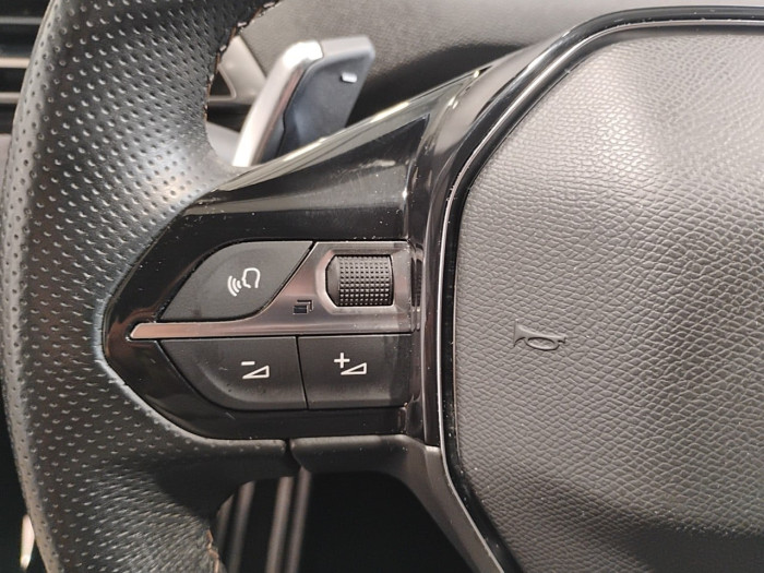 Peugeot 3008 Hybrid4 300 e-EAT8 GT