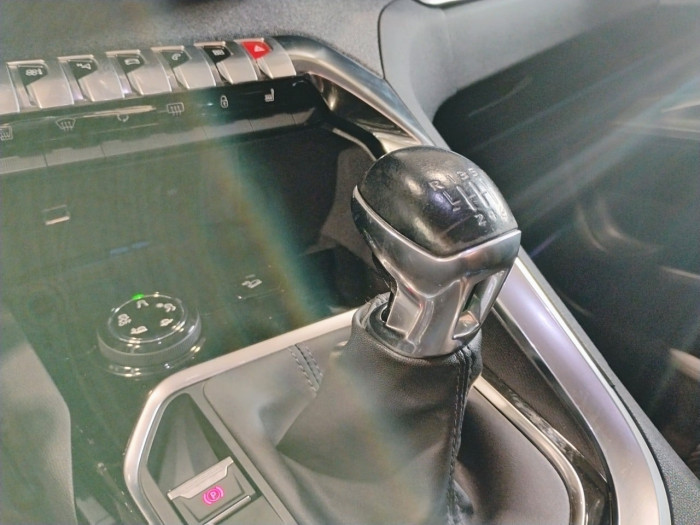 Peugeot 3008 Puretech 130ch S&S BVM6 Allure Pack