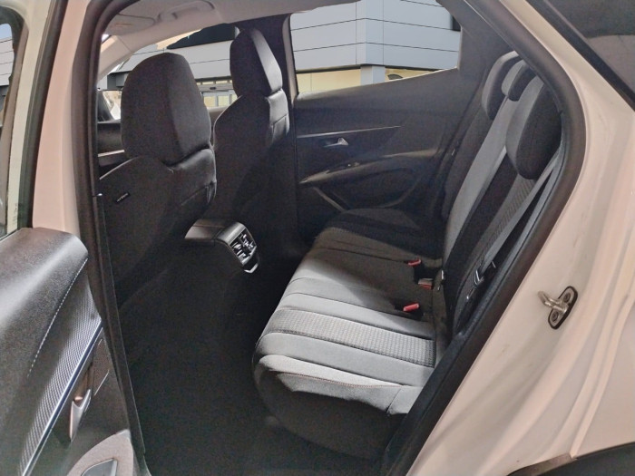 Peugeot 3008 BlueHDi 130ch S&S BVM6 Active Pack