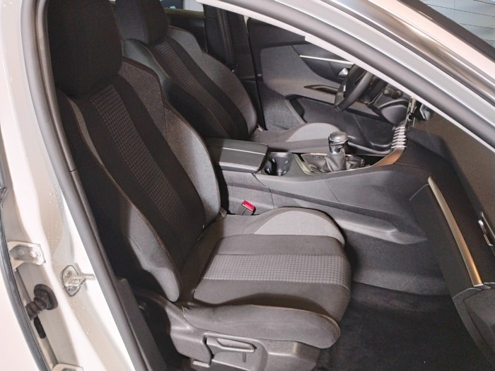 Peugeot 3008 BlueHDi 130ch S&S BVM6 Active Pack