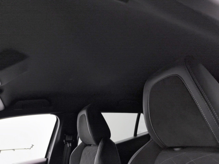 Peugeot 2008 BlueHDi 130 S&S EAT8 GT