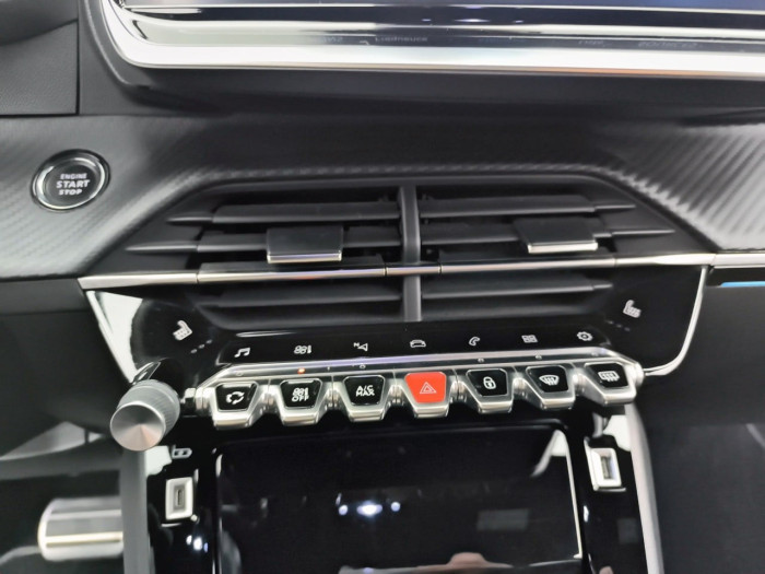 Peugeot 2008 BlueHDi 130 S&S EAT8 GT
