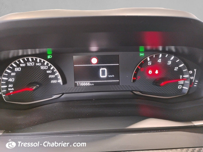 Peugeot 2008 BlueHDi 110 S&S BVM6 Active Pack
