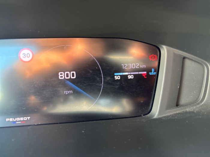 Peugeot 2008 PureTech 100 S&S BVM6 Allure