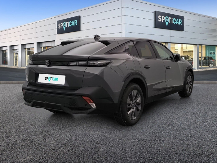 Peugeot 408 Hybrid 136 e-DCS6 GT