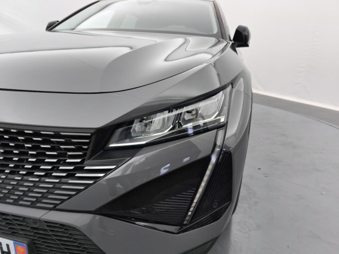 Peugeot 408 Hybrid 136 e-DCS6 GT