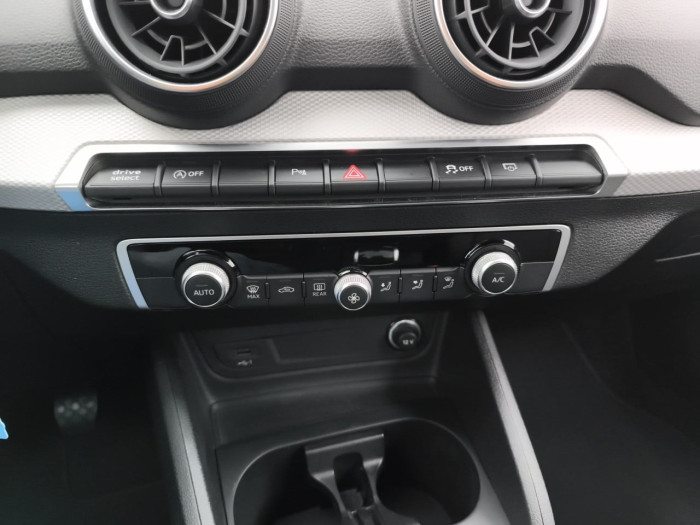 Audi Q2 30 TFSI 110 BVM6 Design