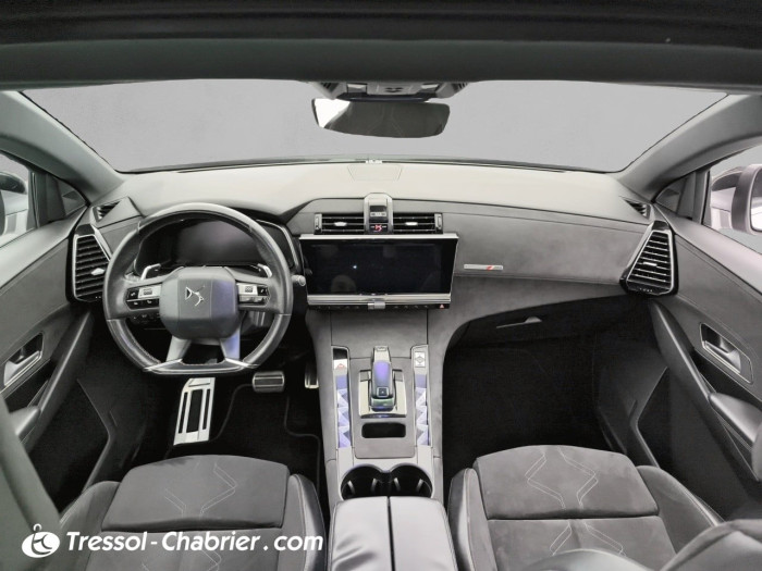 DS DS7 CROSSBACK BlueHDi 130 EAT8 Performance Line+