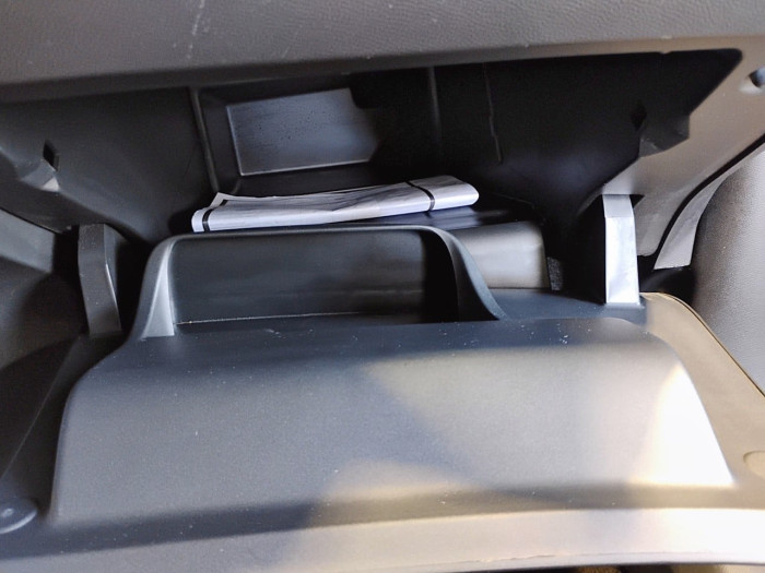 Peugeot 2008 PureTech 100 S&S BVM6 Allure