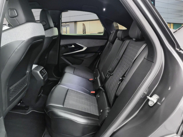 Peugeot 3008 Hybrid 136 e-DCS6 GT