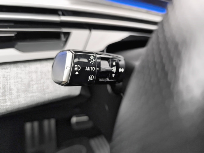 Peugeot 3008 Hybrid 136 e-DCS6 GT