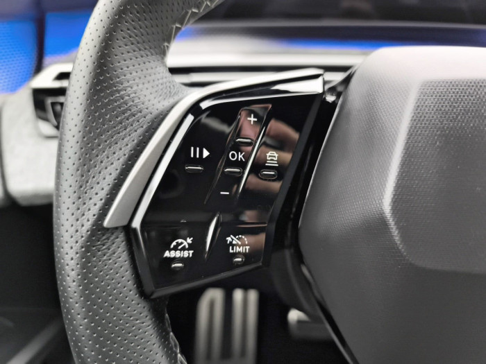 Peugeot 3008 Hybrid 136 e-DCS6 GT
