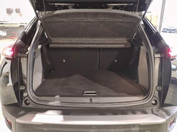 Peugeot 2008 PureTech 100 S&S BVM6 Allure