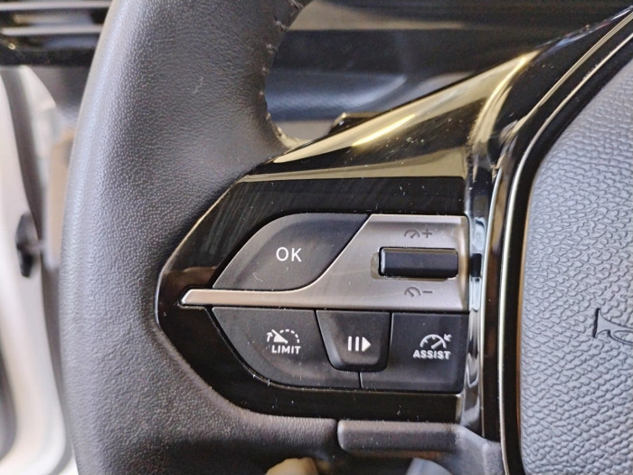 Peugeot 308 PHEV 180 e-EAT8 Active Pack