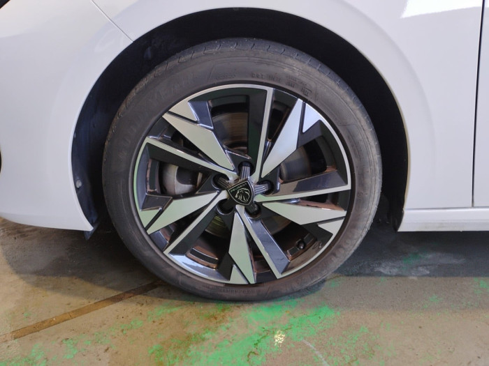 Peugeot 308 PHEV 180 e-EAT8 Active Pack