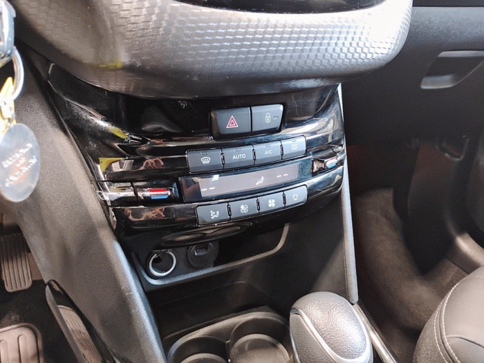 Peugeot 2008 PureTech 110ch S&S EAT6 Allure