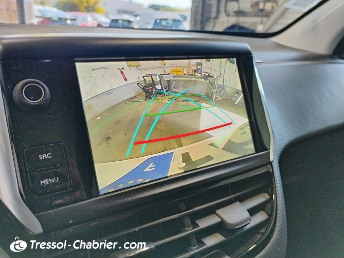 Peugeot 2008 1.2 PureTech 110ch S&S BVM5 Crossway