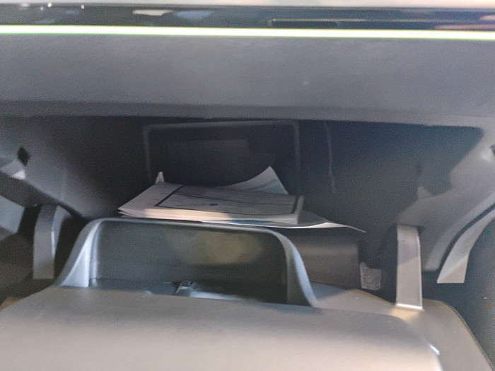 Peugeot 2008 PureTech 130 S&S EAT8 GT