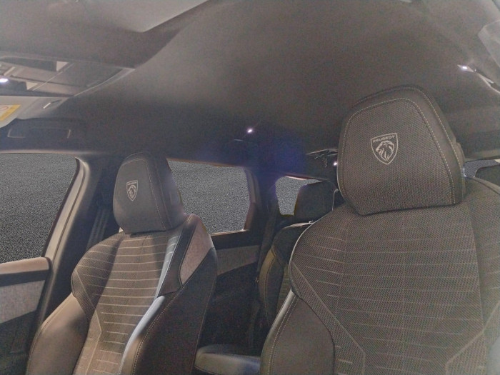 Peugeot 5008 Hybrid 145 ch e-DCS6 GT