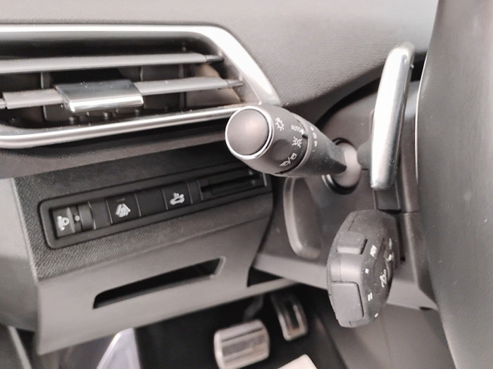 Peugeot 5008 PureTech 130ch S&S EAT8 Roadtrip