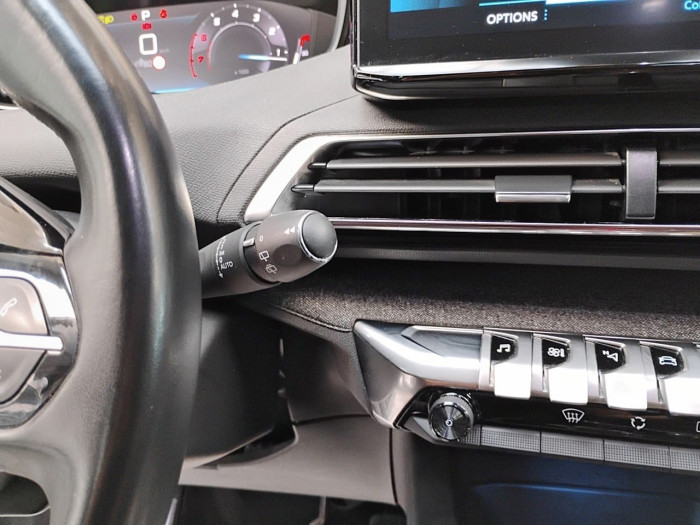 Peugeot 5008 PureTech 130ch S&S EAT8 Roadtrip