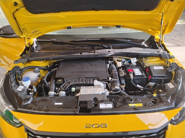 Peugeot 208 PureTech 100 S&S BVM6 Allure