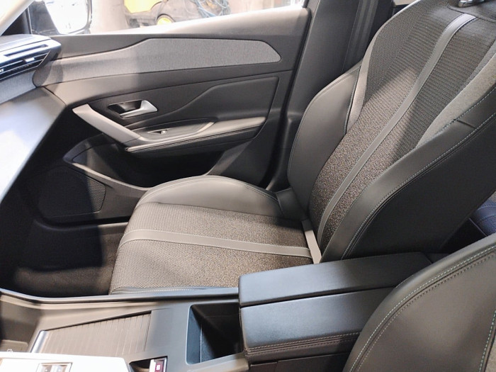 Peugeot 308 SW BlueHDi 130ch S&S EAT8 Allure Pack