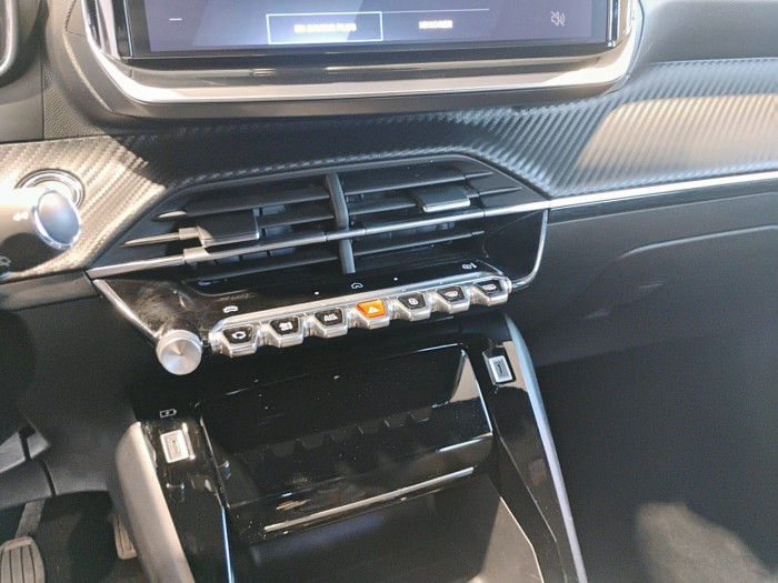 Peugeot 2008 PureTech 100 S&S BVM6 Allure