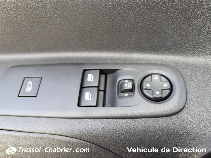 Peugeot PARTNER FOURGON ELECTRIQUE E-PARTNER FOURGON M 800 KG 136 CH BATTERIE 54 KWH PRO
