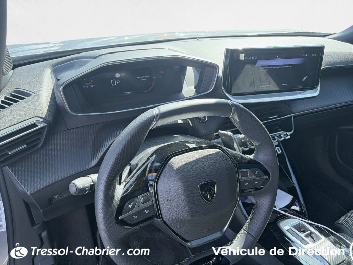 Peugeot 2008 Nouveau Hybrid 145 ch e-DCS6 GT