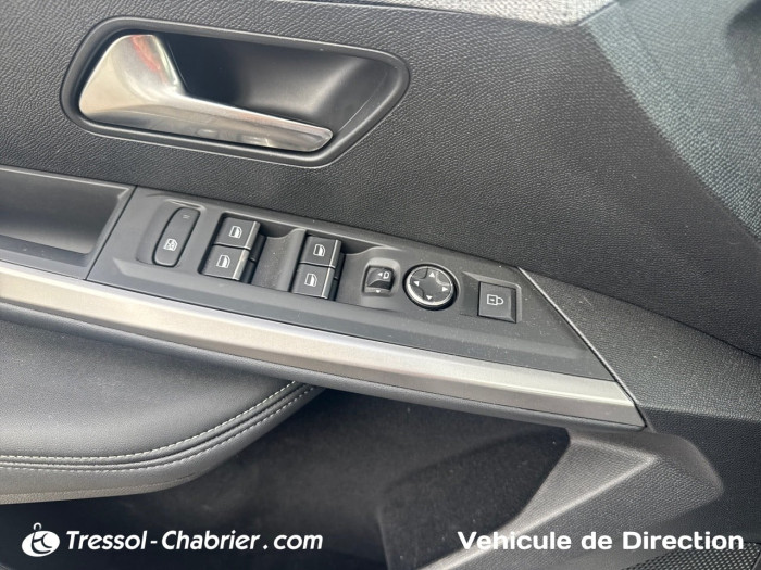 Peugeot 5008 Hybrid 136 e-DCS6 GT