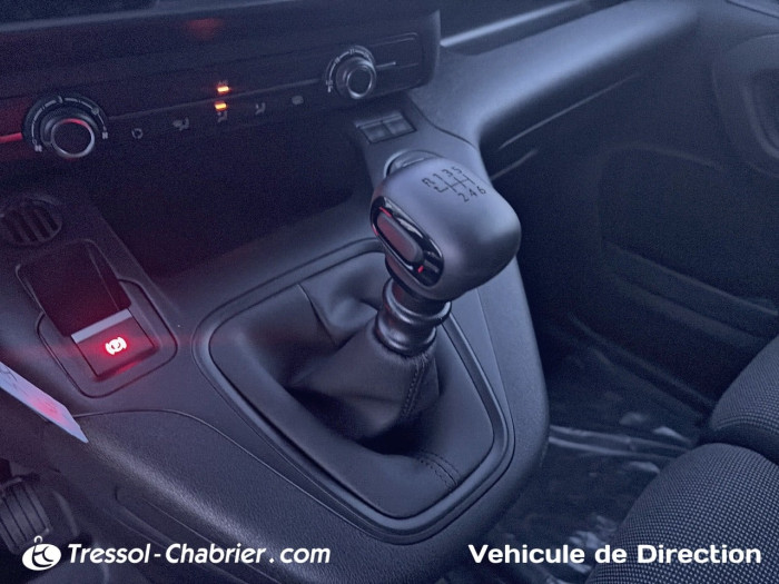 Peugeot PARTNER FOURGON STANDARD 650 KG BLUEHDI 100 S&S BVM5 PRO