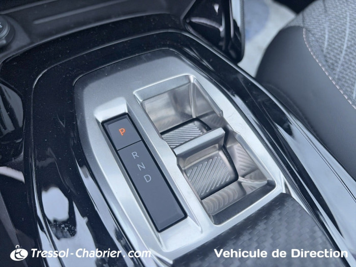 Peugeot 2008 Hybrid 145 ch e-DCS6 Allure