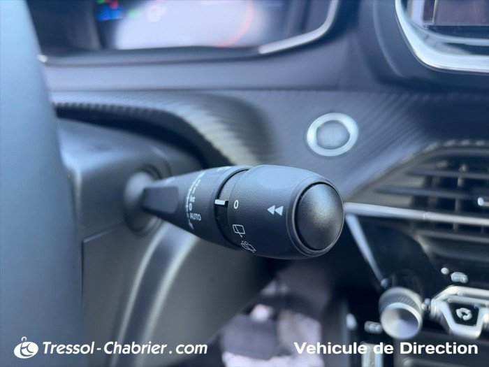 Peugeot 208 ELECTRIQUE Nouveau 136 ch 50 kWh Style
