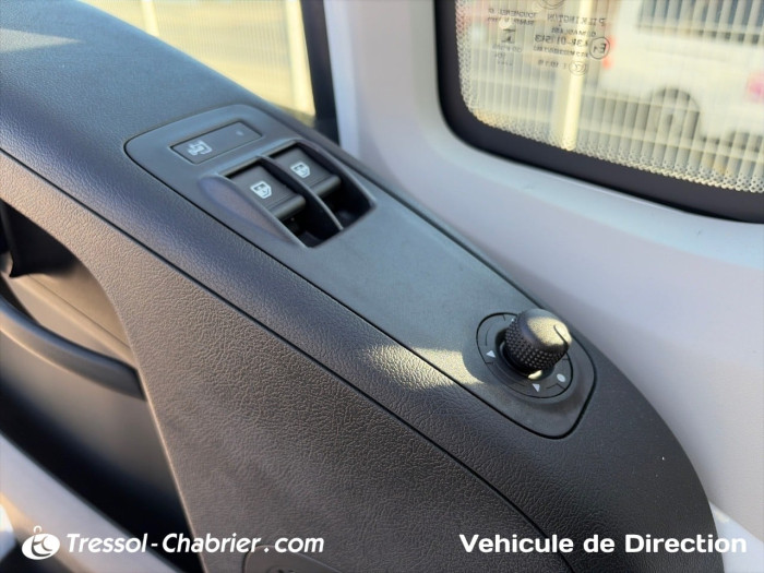 Peugeot BOXER FOURGON ELECTRIQUE E-BOXER TOLE 435 L4H2 90 KW (120 CH) BATTERIE 75 KWH PREMIUM