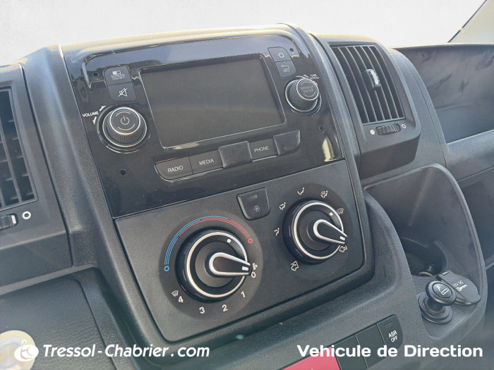 Peugeot BOXER FOURGON ELECTRIQUE E-BOXER TOLE 435 L4H2 90 KW (120 CH) BATTERIE 75 KWH PREMIUM