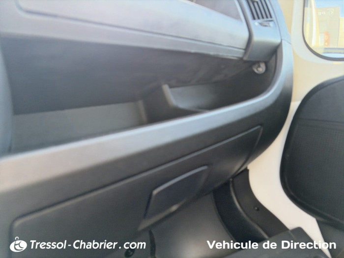 Peugeot BOXER FOURGON ELECTRIQUE E-BOXER TOLE 435 L4H2 90 KW (120 CH) BATTERIE 75 KWH PREMIUM