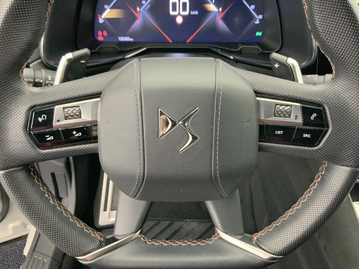 DS DS7 CROSSBACK BlueHDi 130 EAT8 Performance Line+