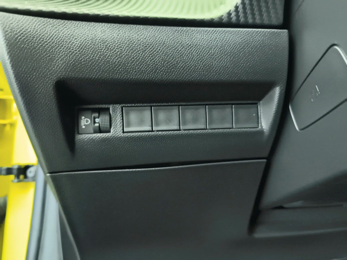 Peugeot 208 PureTech 100 S&S BVM6 Allure