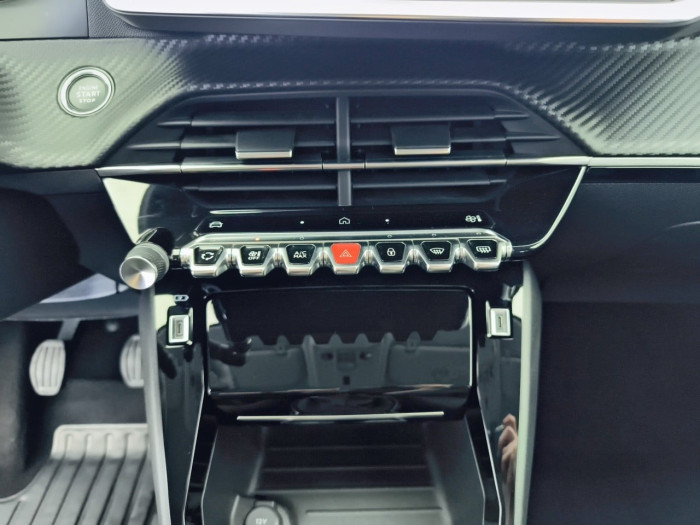 Peugeot 208 PureTech 100 S&S BVM6 Allure